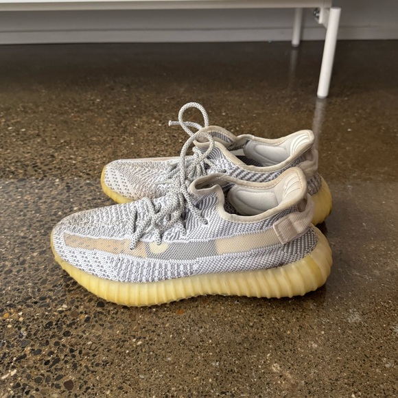 Adidas Yeezy Boost 350 V2 Low Static size 7 Men’s
